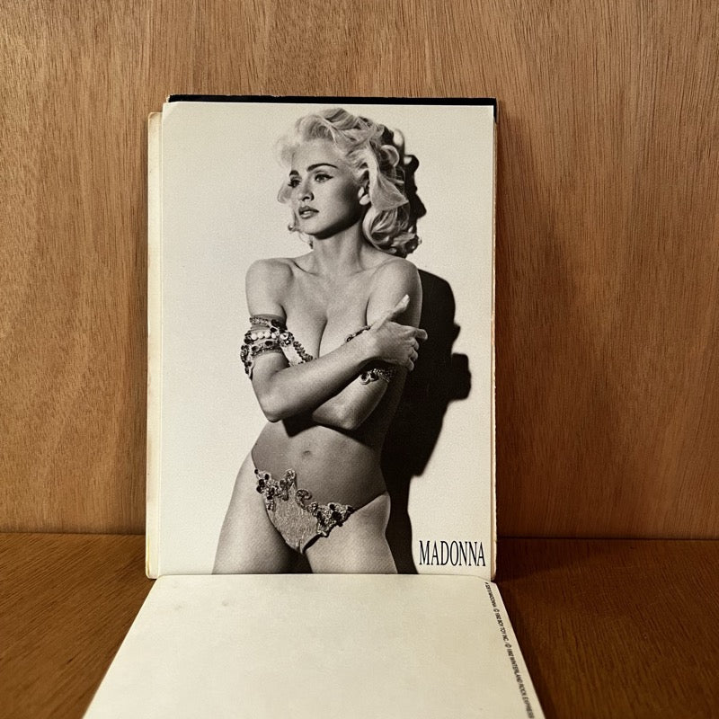 Cartes postales vintage de Madonna